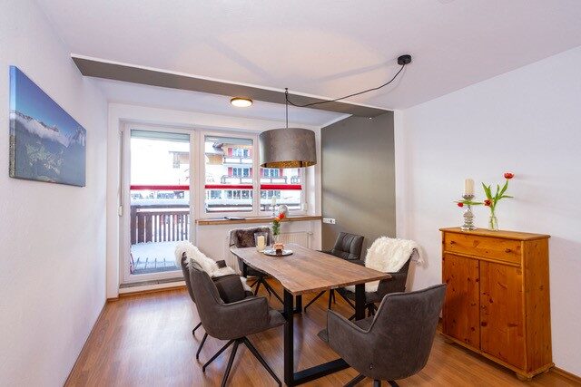 Ferienwohnung Krokus – Wohnzimmer